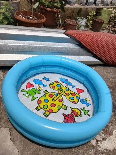 Piscina nova