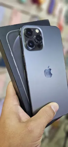 12 PRO MAX 512GB BEM CONSERVADO TODO ORIGINAL NUNCA ABERTO DIVIDO EM ATÉ 18X COM TAXA