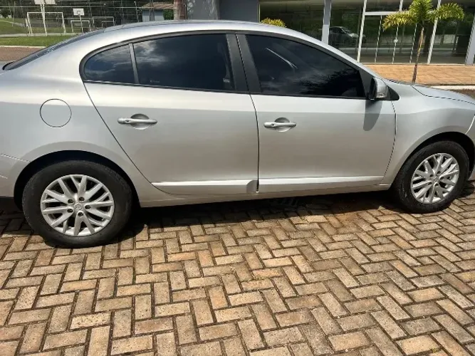 Renault Fluence Sed. Dyn. Plus 2.0 16V Flex Aut. 2017