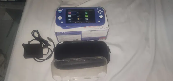 Nintendo Switch Lite Desbloqueado