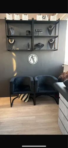 Poltronas novinhas 