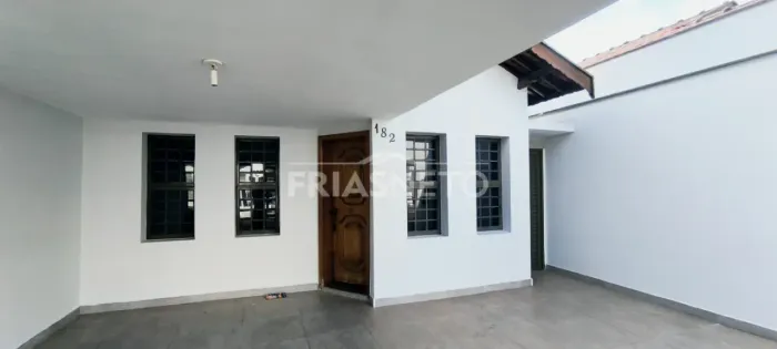 Residencial/Casa - Residencial - No bairro Piracicamirim