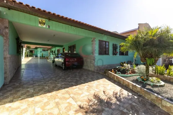 Boa Vista  Casa Térrea Ensolarada e Pronta para Morar