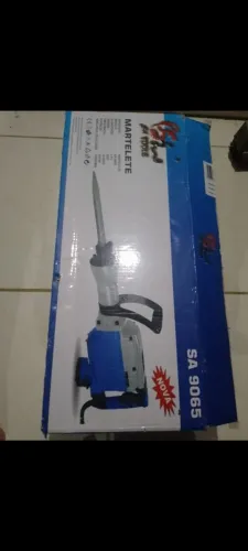 Martelete demolidor 1600w novo.