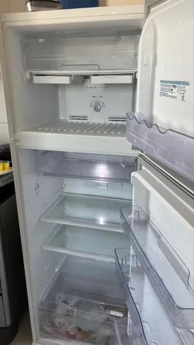 Geladeira Electrolux frost free