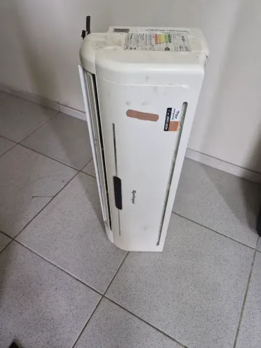 Ar condicionado 9k BTUS 220V