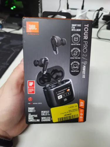 Fone JBL Tour Pro 2