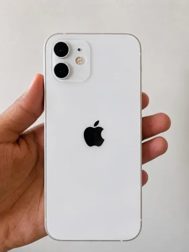 iPhone 12