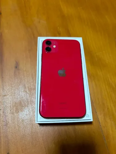 iPhone 11 Vermelho 64GB + Caixa Original, 5 Capinhas, 3 Películas e Cabo