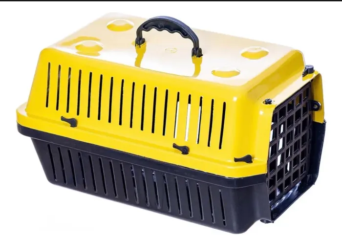 Caixa de Transporte pet plastico amarela- Ótimo Estado