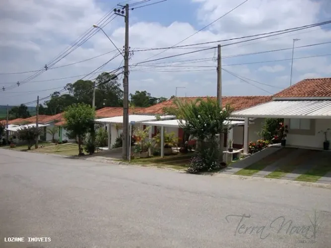 Casa 3 dormitórios para Venda em Sorocaba, WANEL VILLE, 3 dormitórios, 1 banheiro, 2 vagas