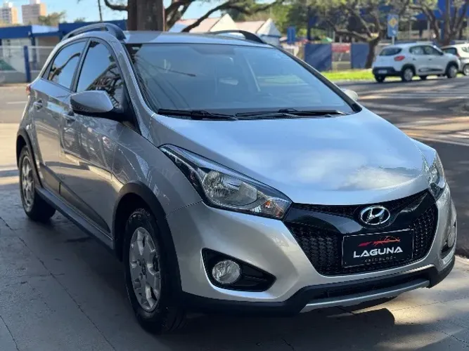 Hyundai HB20X Style 1.6 Flex 16V Aut. 2015