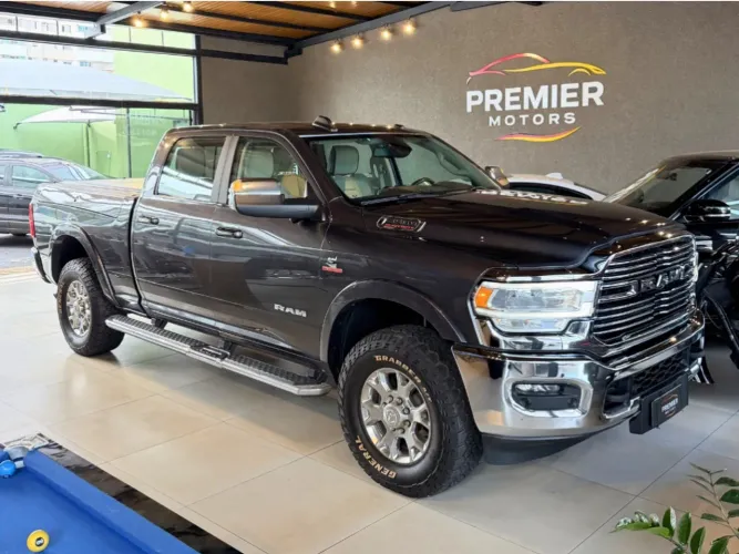 Ram 3500 Limited Longhorn 6.7 TB CD Diesel 2022