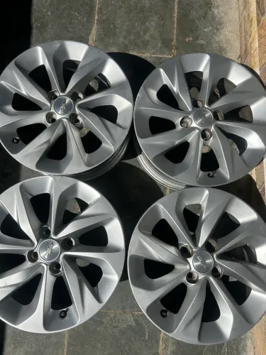 Roda onix novo aro 15