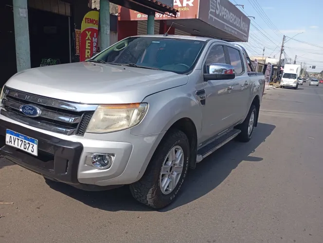 Ford Ranger XLT 3.2 20V 4X4 CD Diesel Aut. 2013