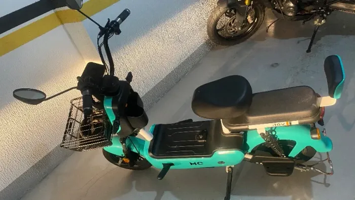 Scooter pouquíssimo uso