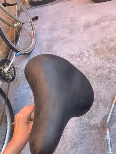 Banco para bicicleta não entregamos 