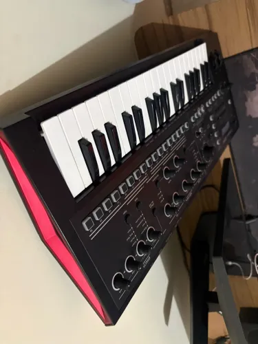 Roland jd xi