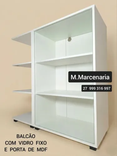 BALCÃO EXPOSITOR