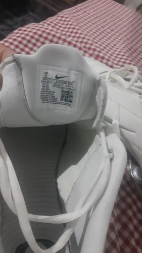 Nike total magia shox 