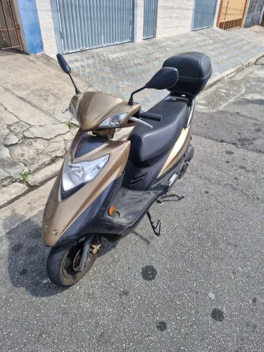Haojue Lindy 125