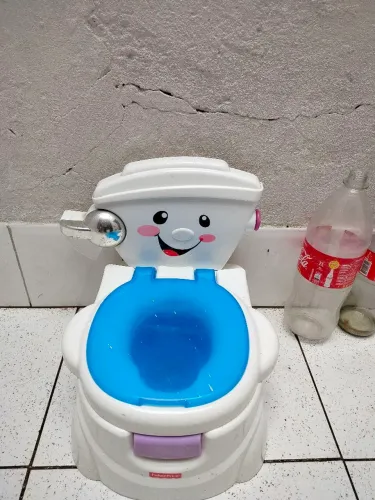 Vendo um troninho 