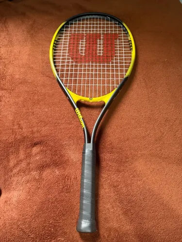 Raquete de tênis Wilson