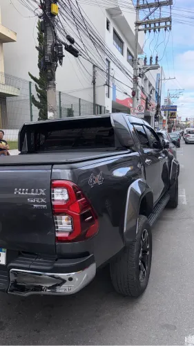 Toyota Hilux CD SRX Plus 4X4 2.8 TDI Die. Aut. 2025