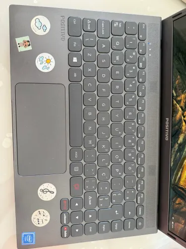 NOTEBOOK POSITIVO À VENDA