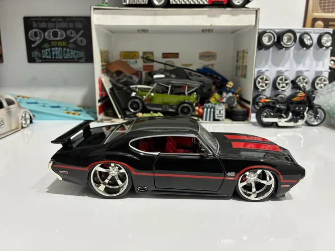 Miniatura Oldsmobile 442