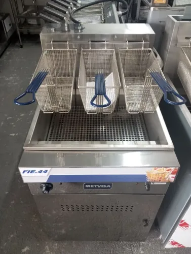 NZ. Fritadeira industrial elétrica 40 litros METVISA