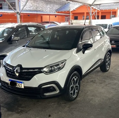 Renault Captur Zen 1.3 TB 16V Flex 5P AUT 2022