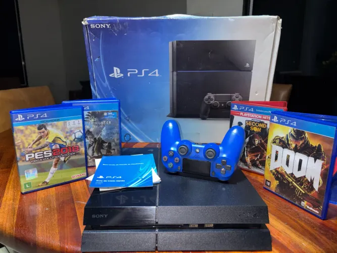 PS4 FAT + 4 JOGOS 