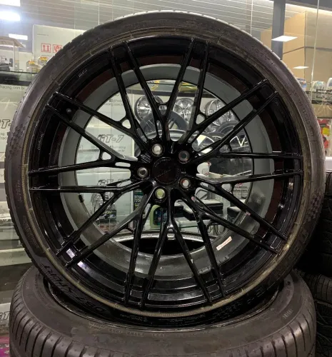 Roda Raw FL3 