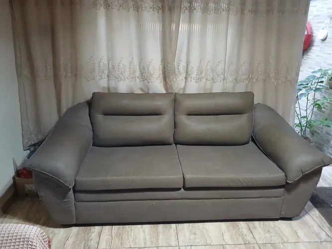 Sofá usado 3 lugares