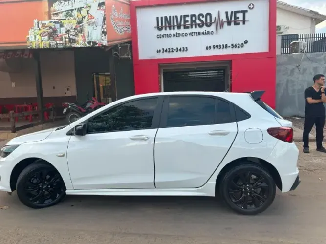 Chevrolet Onix RS 1.0 TB 12V Flex Aut. 4P 2021