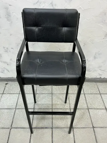 Vendo cadeira infantil para barbearia 