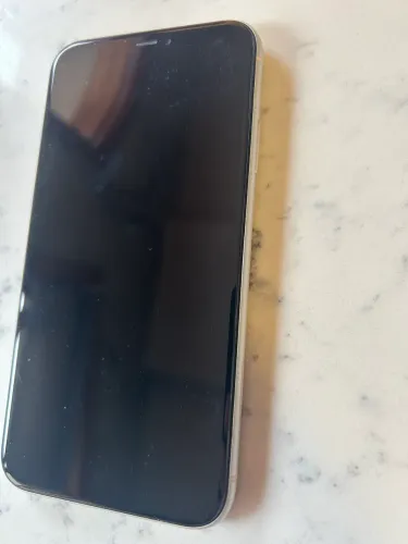 iPhone 11 Branco em excelente condições