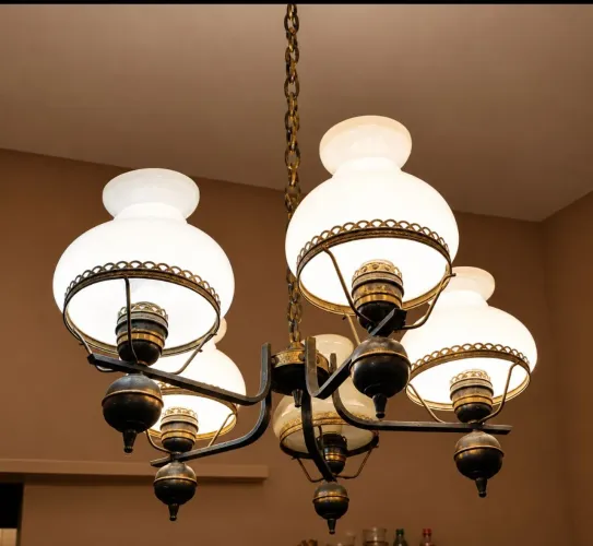 Lustre importado antigo
