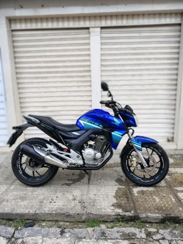 Honda Twister CB250F 2021