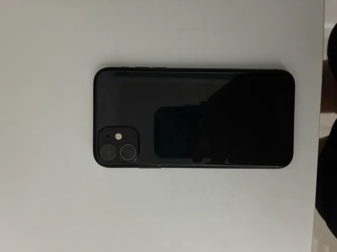 iPhone 11 usado