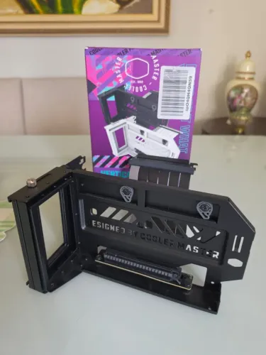 Suporte para GPU Vertical Cooler Master V3