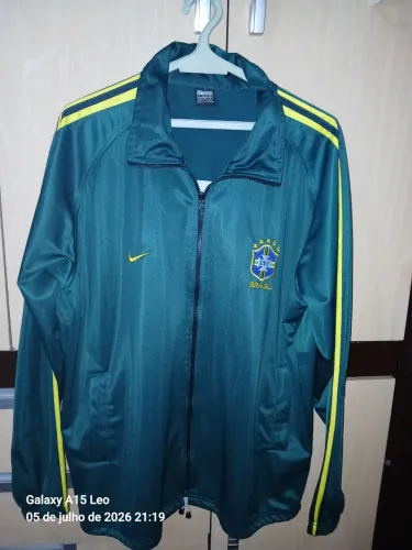 Jaqueta nike do Brasil