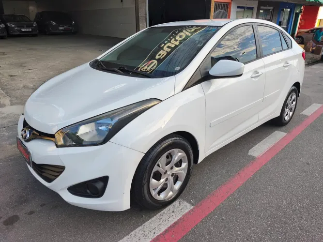 Hyundai HB20S C.plus/c.style1.0 Flex 12V Mec. 4P 2014