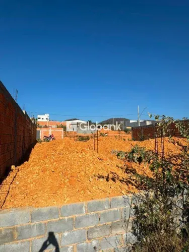 Lote à venda no Loteamento Bella Montes - Montes Claros -MG