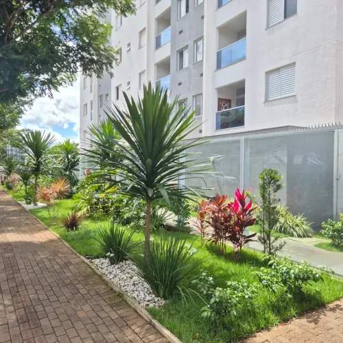 Imóvel para venda possui 80 metros quadrados com 3 quartos em Granja Marileusa - Uberlândi