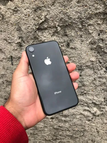 iPhone xr 64gb