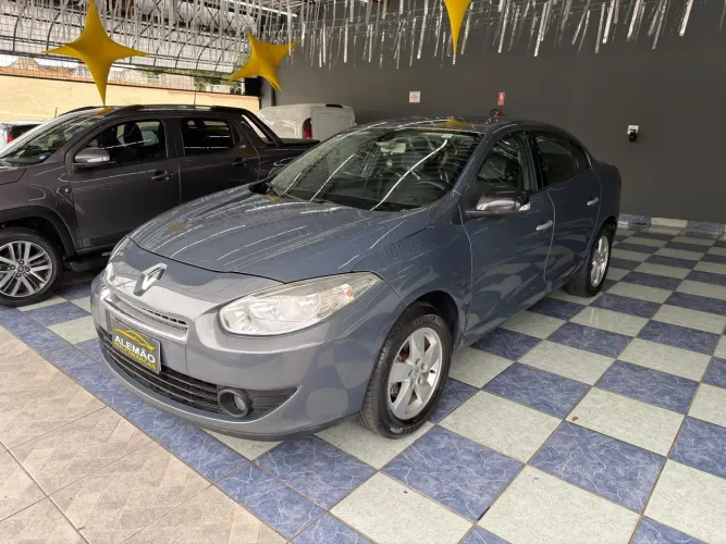 Renault Fluence Sed. Dynamique 2.0 16V Flex Mec. 2013