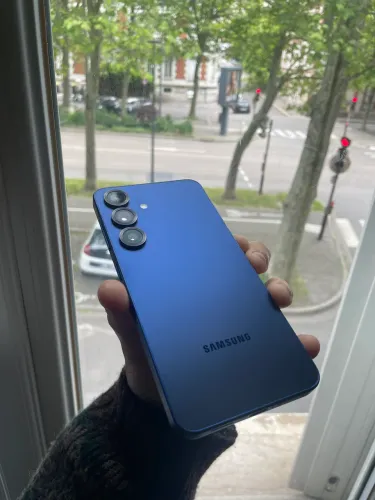 samsung s25