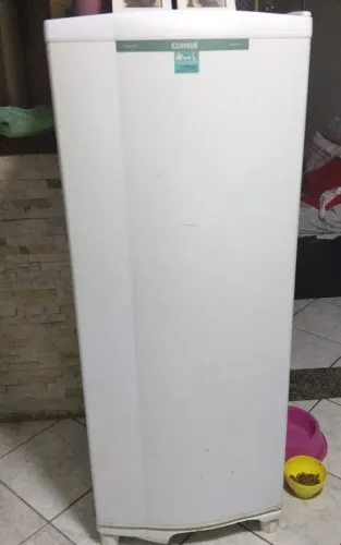 Vende-se geladeira Consul usada